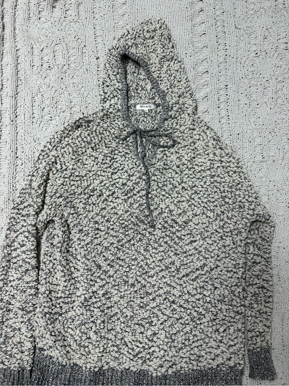 Meraki Women’s Hooded Bouclé Pullover Sweater in Heather Gray